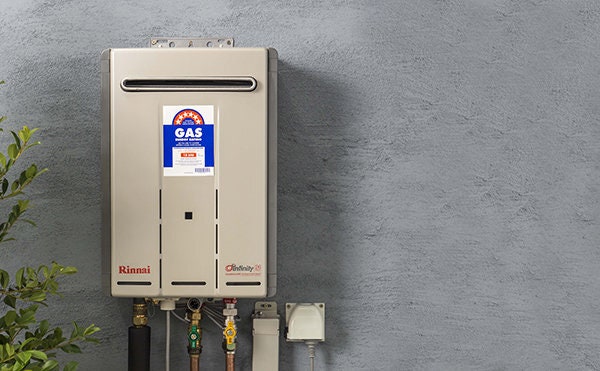 Rinnai 26L Continuous Flow 50-degree Hot Water System Natural Gas  INF26TN50MA | Winning Commercial