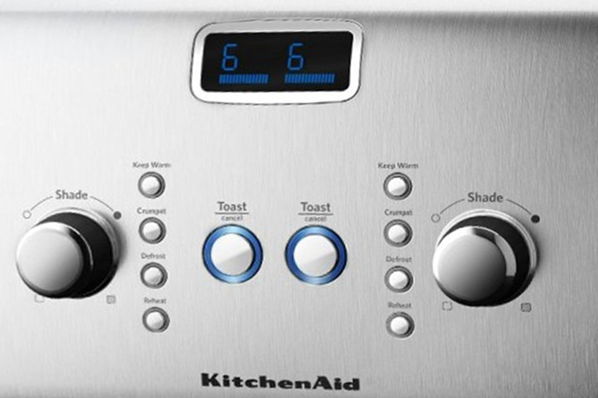 KitchenAid 5AKMT423OB Artisan Slice Toaster 97420 Winning